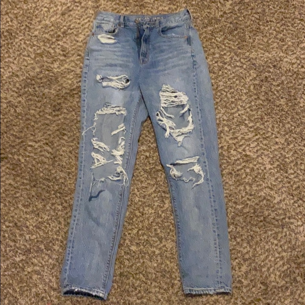 American Eagle Mom Jeans